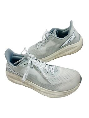 Altra Mens Experience Form Gray Low Drop Stability Running Shoe 11 AL0A85NT120